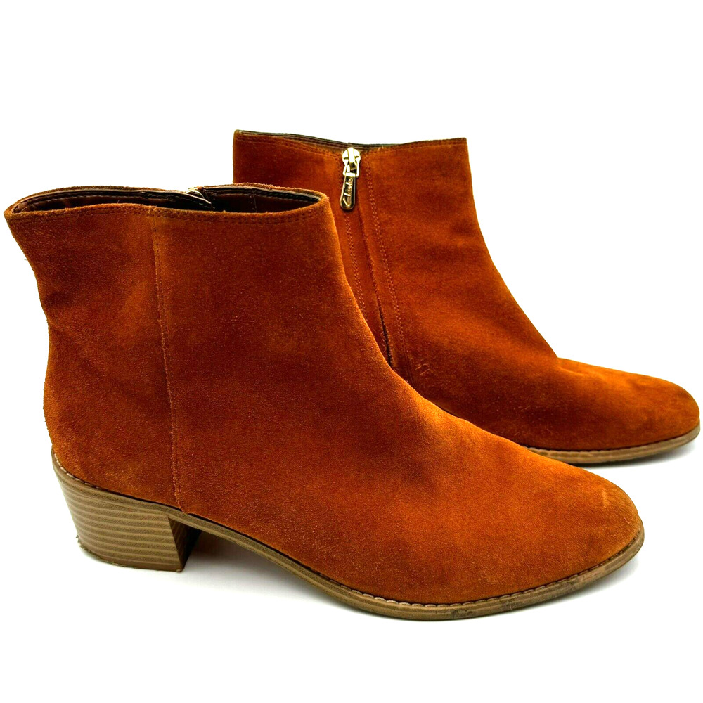 CLARKS | Women's 9 M Breccan Myth Suede Cognac Brown‎ Block Side Zip Ankle Boots